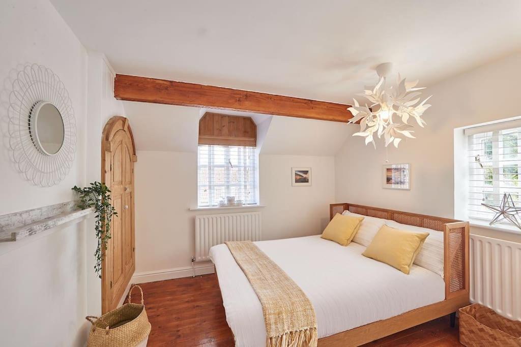 Abbey View Cottage Уитби Экстерьер фото