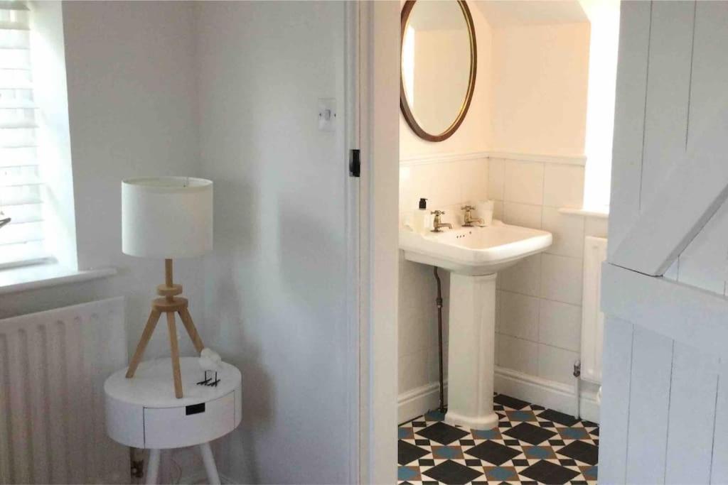 Abbey View Cottage Уитби Экстерьер фото